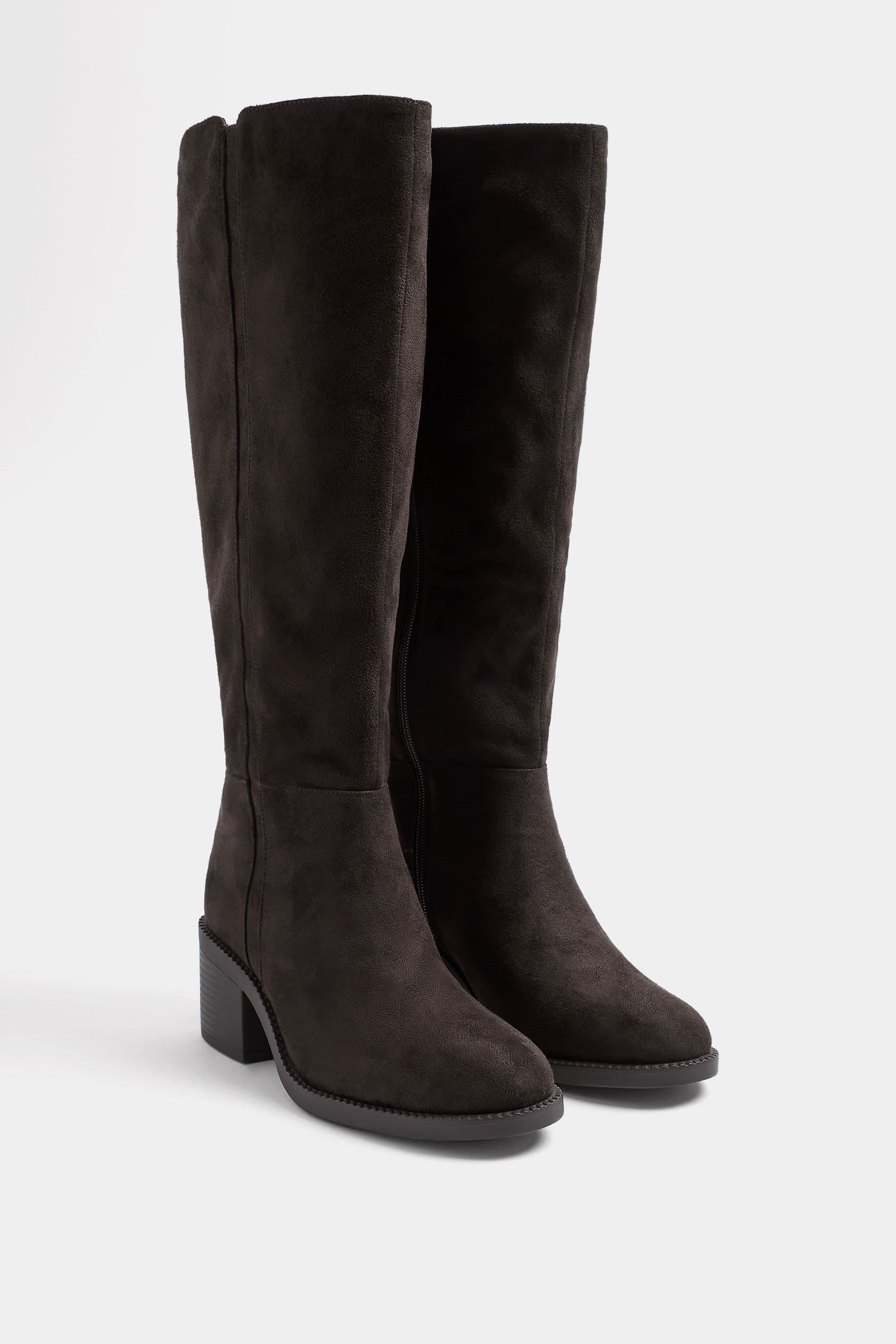 Yours Yours Women's Wide Fit Block Heel Boots in Chocolate