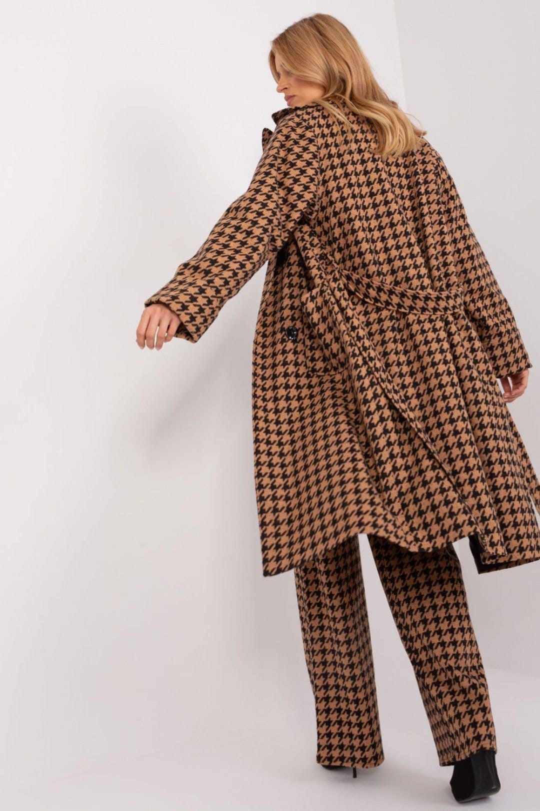 Love Lace Love Lace Women's Elegant Pepite Pattern Over Knee Coat in Brown - 4
