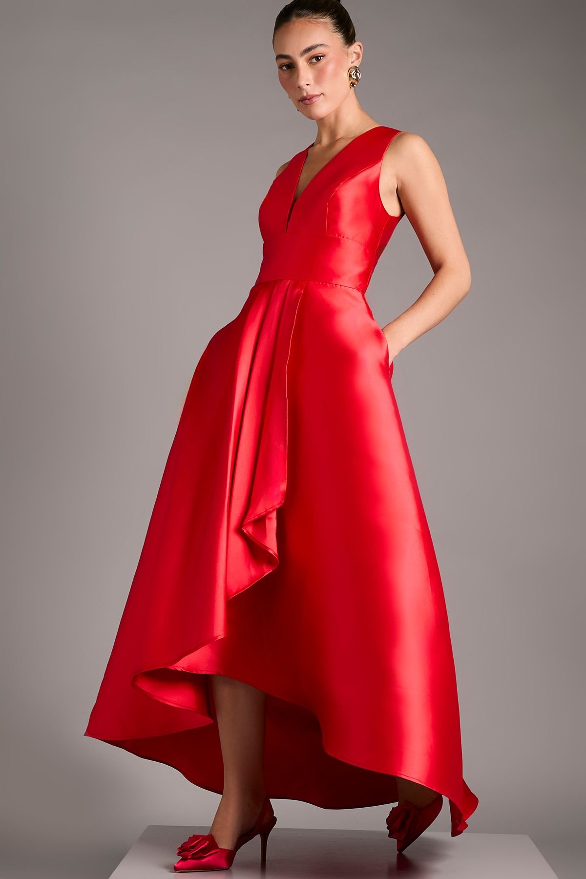 Coast Coast Women's Plunge Waterfall Maxi Dress in Red - 2