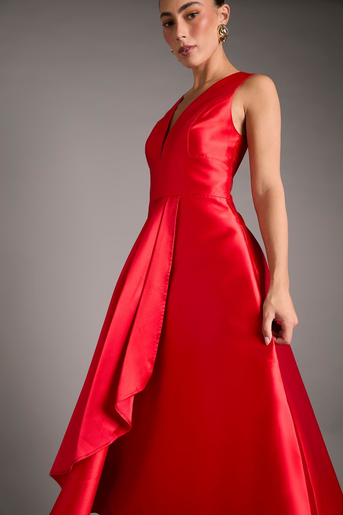 Coast Coast Women's Plunge Waterfall Maxi Dress in Red - 4