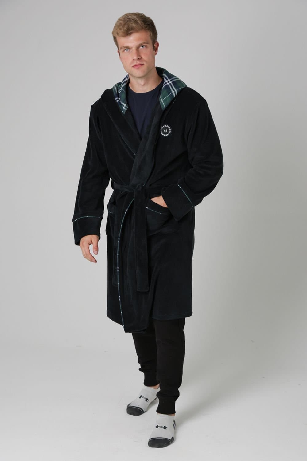 Tokyo Laundry Tokyo Laundry Men's Plush Dressing Gown in Black