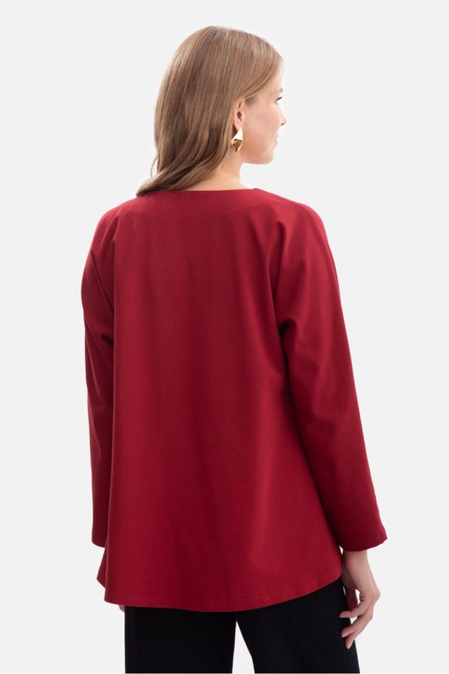 Love Lace Love Lace Women's Oversized V Neck Sweatshirt Blouse in Red - 3