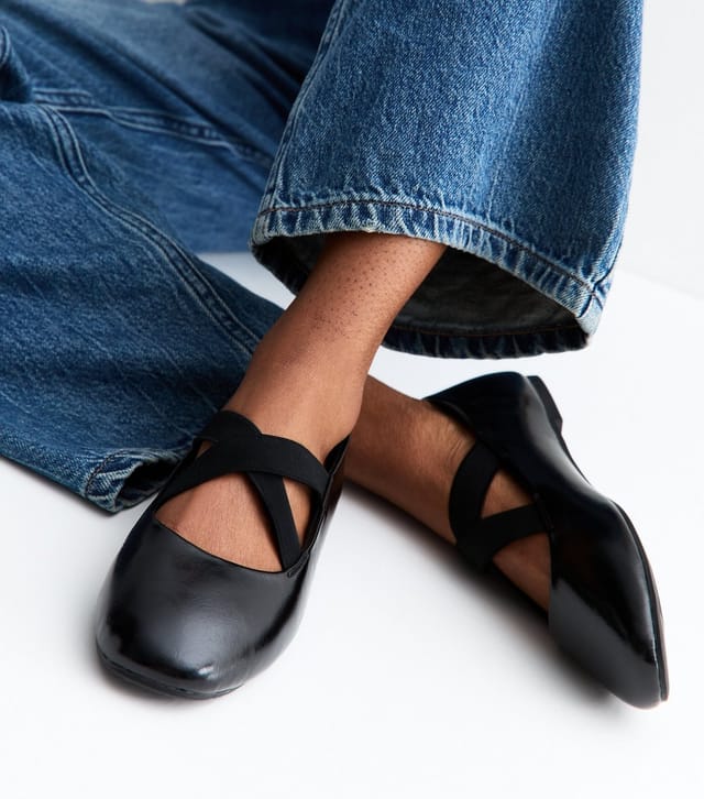 New Look Women's Wide Fit Black Faux Leather Crossover Strap Mary Jane Flats Vegan New Look - 2