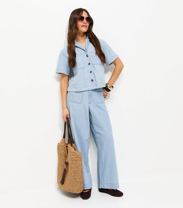 New Look Women's Petite Light Blue Denim Short Sleeve Boxy Shirt New Look - 3