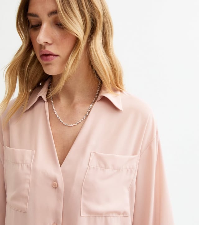 New Look Women's Pink V-Neck Curved Hem Shirt New Look - 2