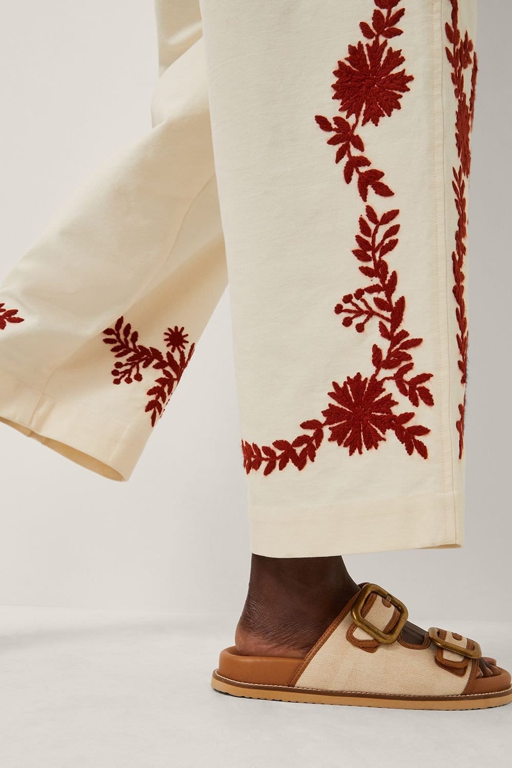 Monsoon Monsoon Women's Emilia Floral Embroidered Trousers Ivory - 4