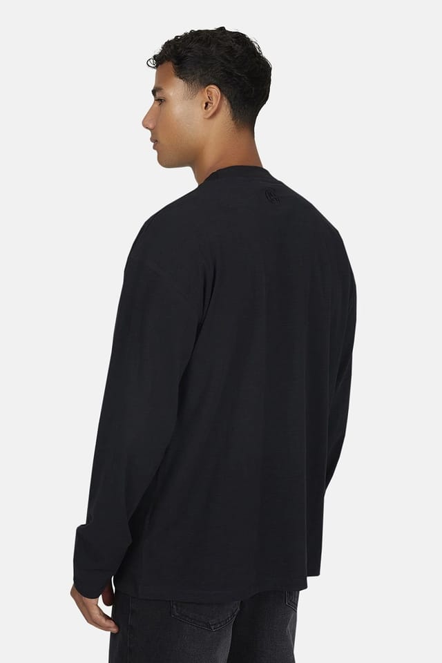 Good For Nothing Good For Nothing Men's Relaxed Long Sleeve T-Shirt in Black - 2