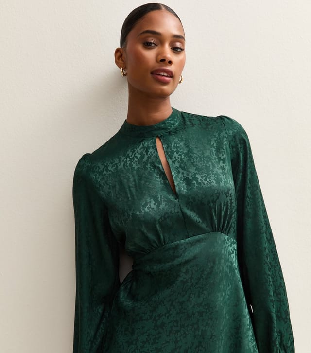 New Look Women's Dark Green Satin Jacquard Keyhole Neck Midi Dress New Look - 2