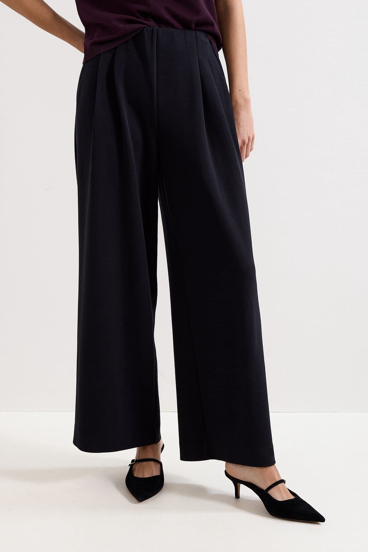 Phase Eight Phase Eight Women's Florence Trouser in Black