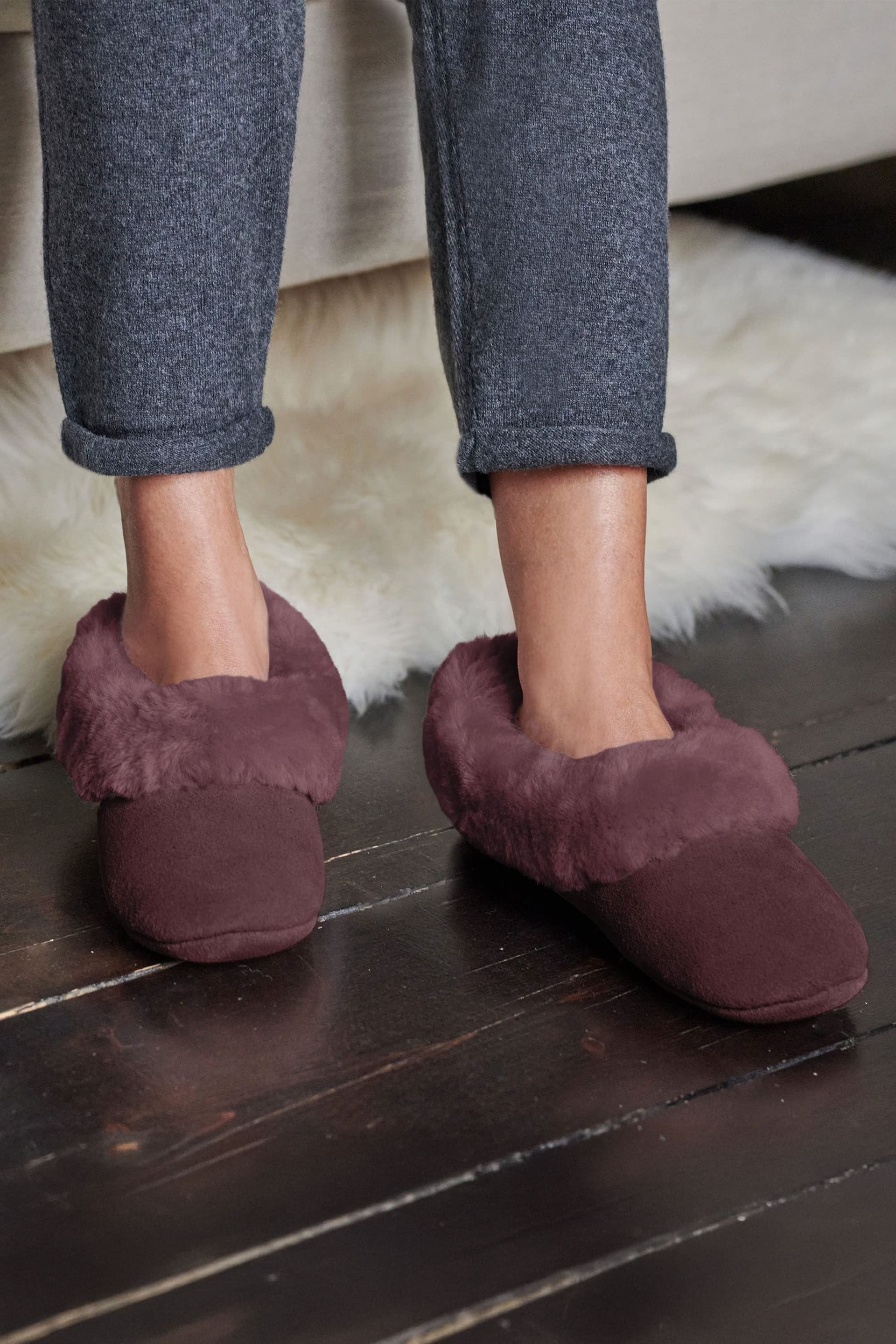 WoolOvers WoolOvers Women's Sheepskin Collar Ballerina Slippers in Purple