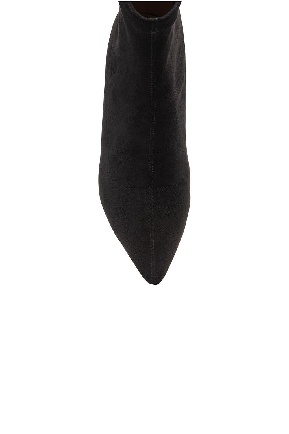 Ravel Ravel Women's Black 'Madruga' Pointed-Toe Sock-Boots - 4