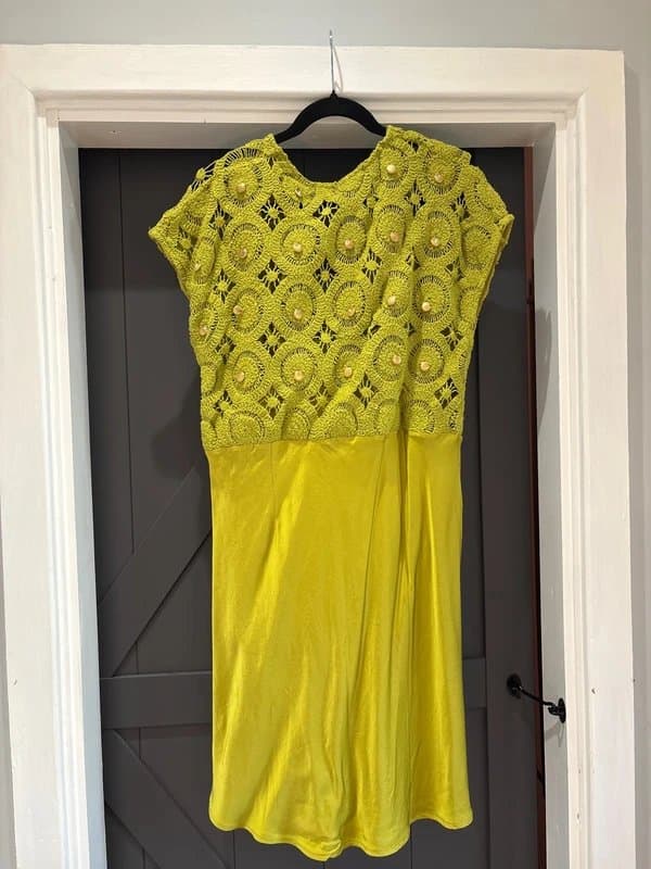 Never Fully Dressed Green dress size UK 18