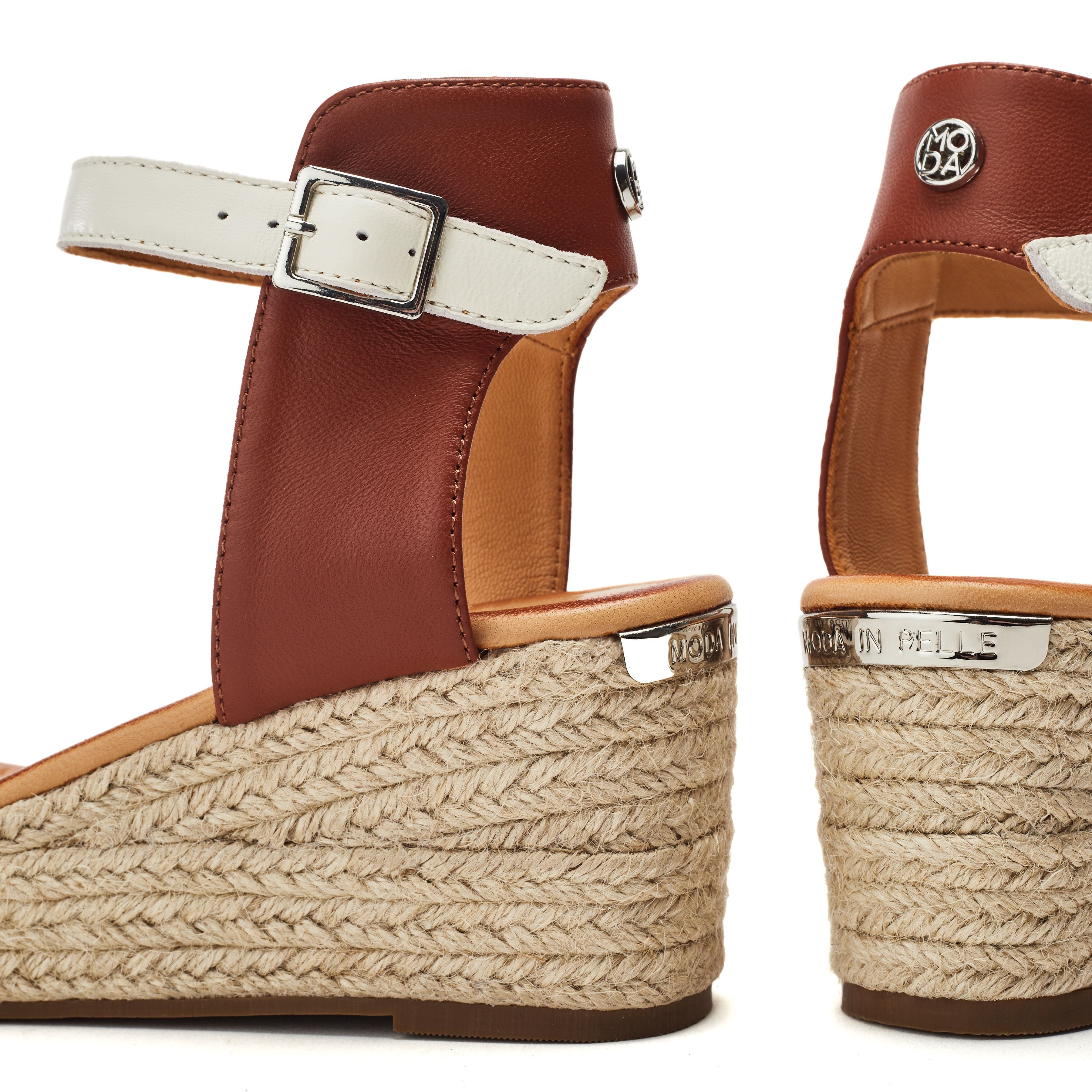 Moda In Pelle Moda In Pelle Women's 'Kolanthia' Leather Wedges in Navy - 4