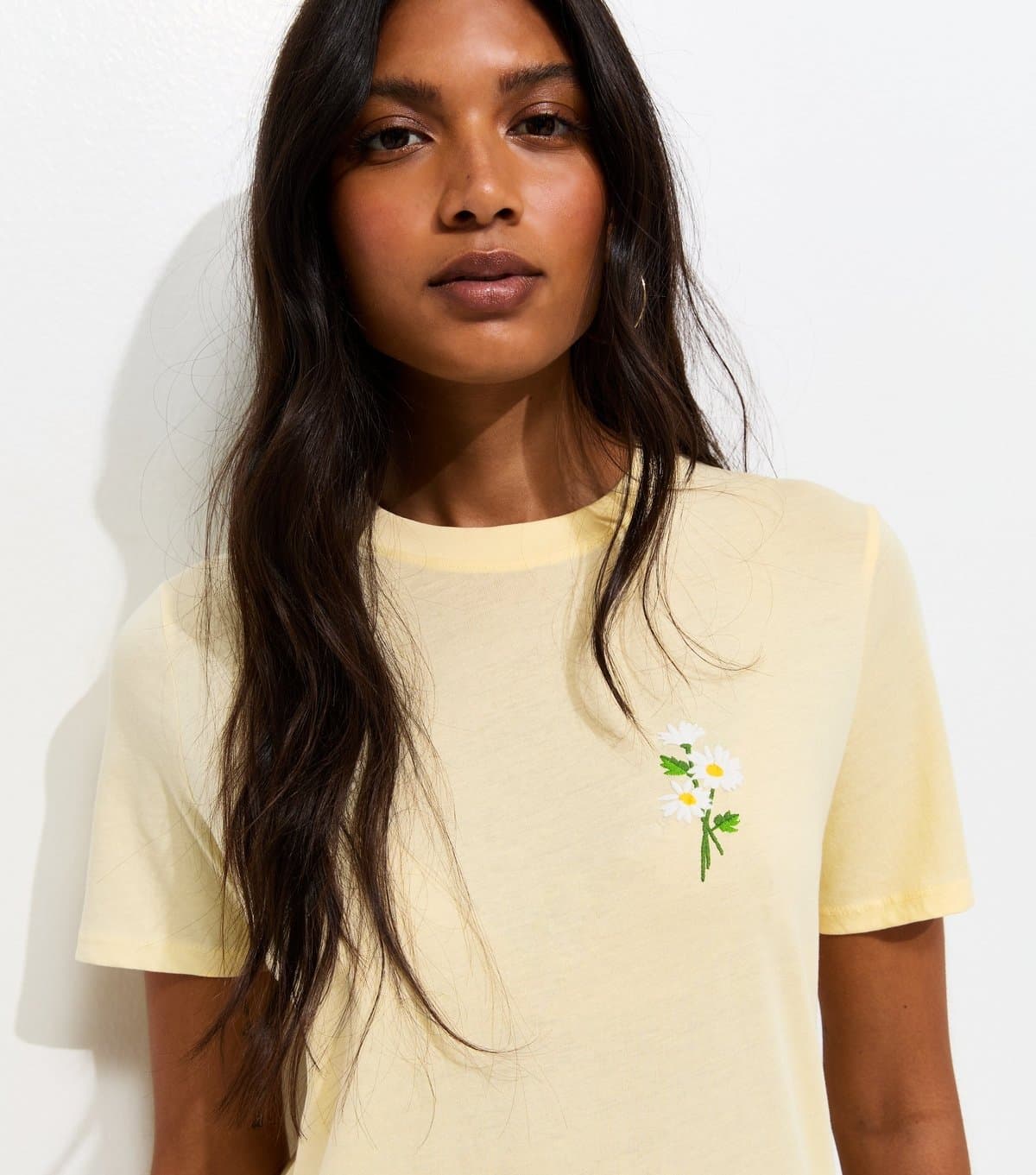 New Look New Look Light Yellow Cotton Embroidered Daisy T-Shirt