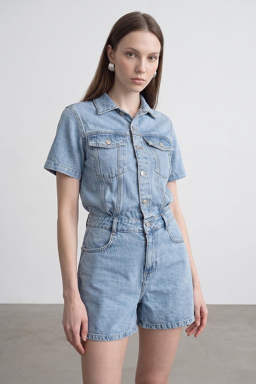 Dilvin Dilvin Women's Denim Dungaree Shorts With Shirt Collar in Light