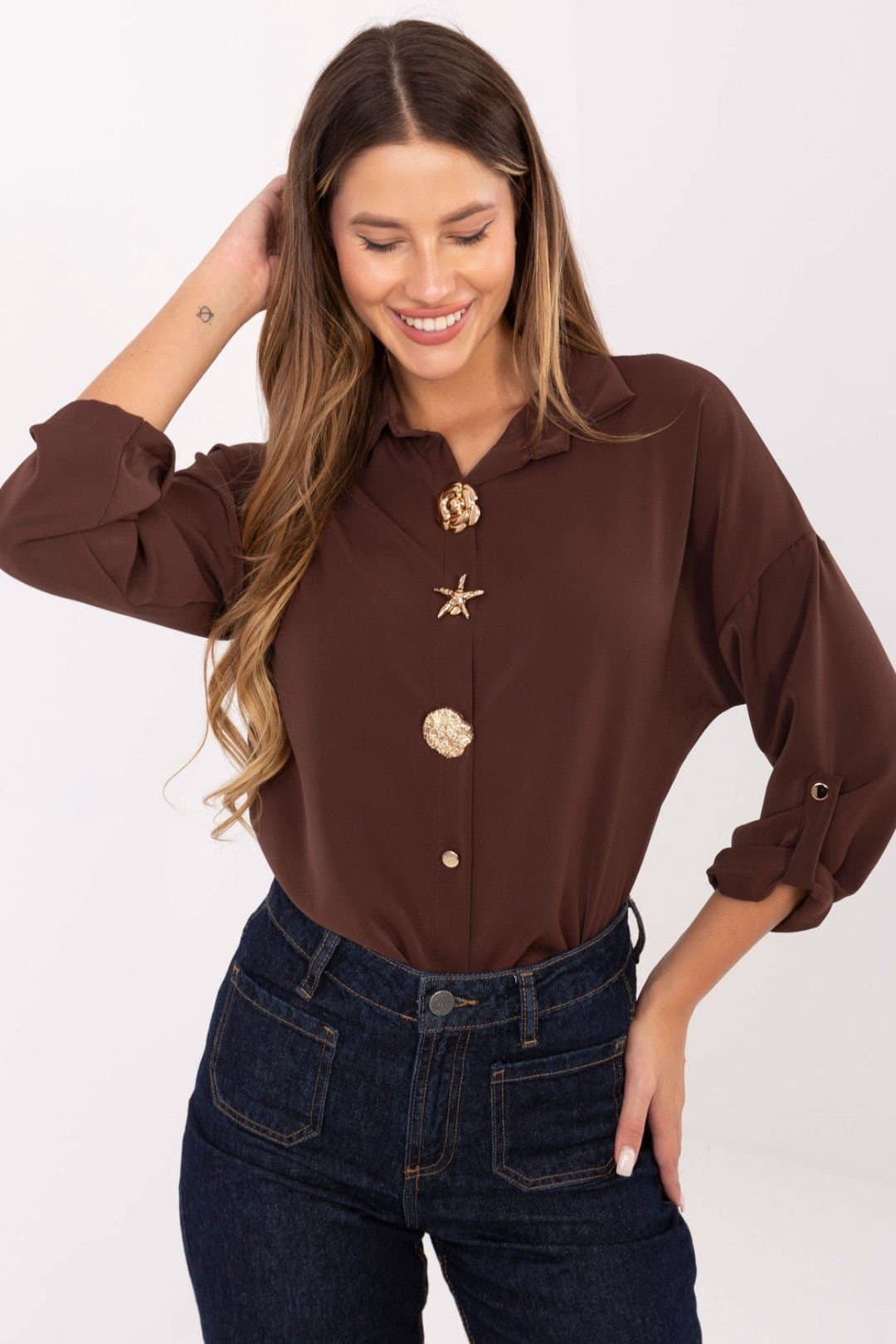 Love Lace Love Lace Women's Classic Long Sleeve Shirt with Elegant Brooch in Brown