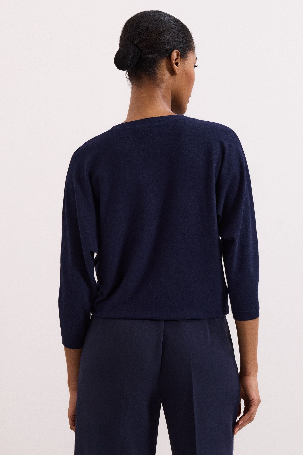 Phase Eight Phase Eight Women's Cristine V-Neck Cardigan in Dark Navy - 4