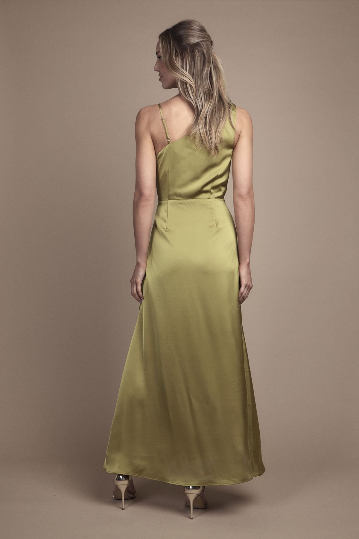 Oasis Oasis Women's Strappy Cowl Neck Maxi Bridesmaid Dress in Olive - 3