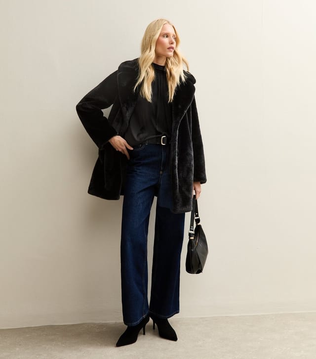 New Look Women's Black Faux Fur Midi Coat New Look - 3