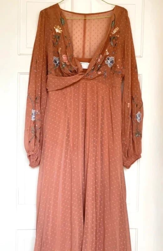 ASOS ASOS embroidered dress size uk 18