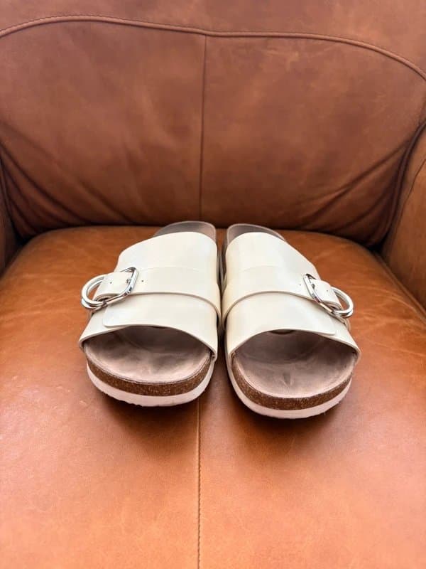 H&M Chic white silver flat comfortable D-ring sandals summer holidaywear uk8 coolgirl slides