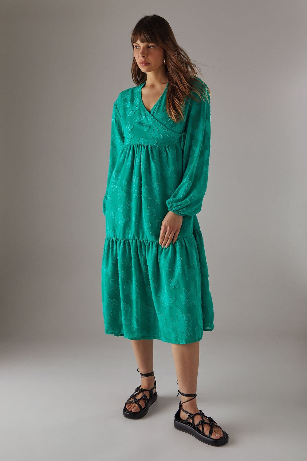Warehouse Warehouse Women's Burnout Chiffon Wrap Smock Midi Dress in Green