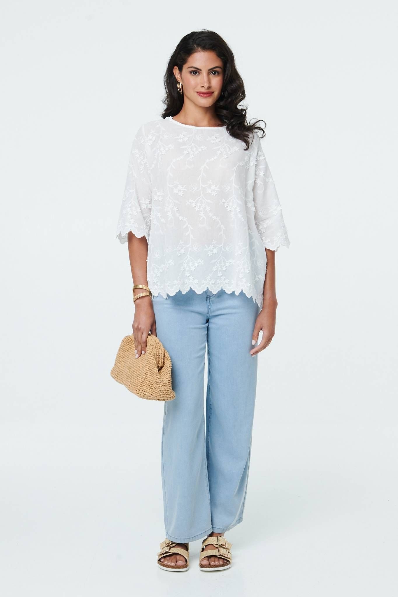 Izabel London Izabel London Women's Floral Textured 3/4 Sleeve Blouse in White - 4