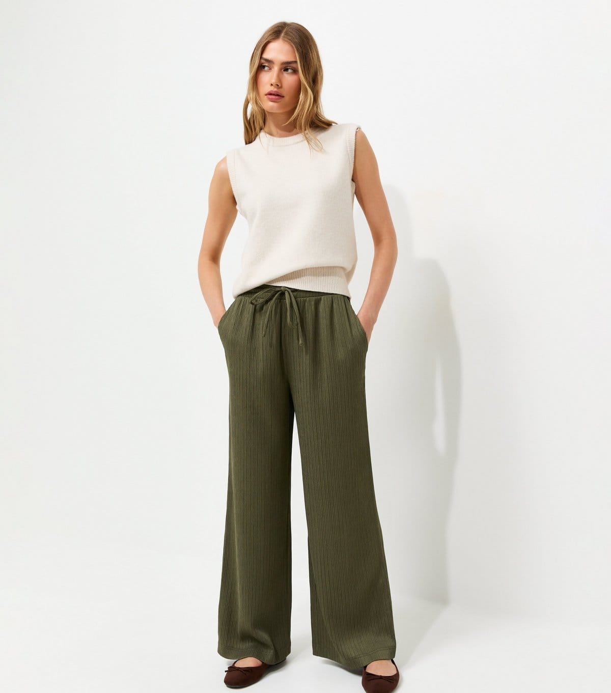 New Look Dark Khaki Ribbed Texture Wide Leg Trousers