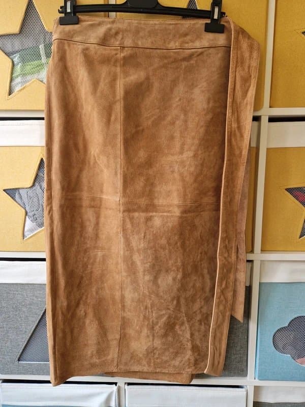 Never Fully Dressed Never fully dressed women's Suede Jaspre Skirt size 12