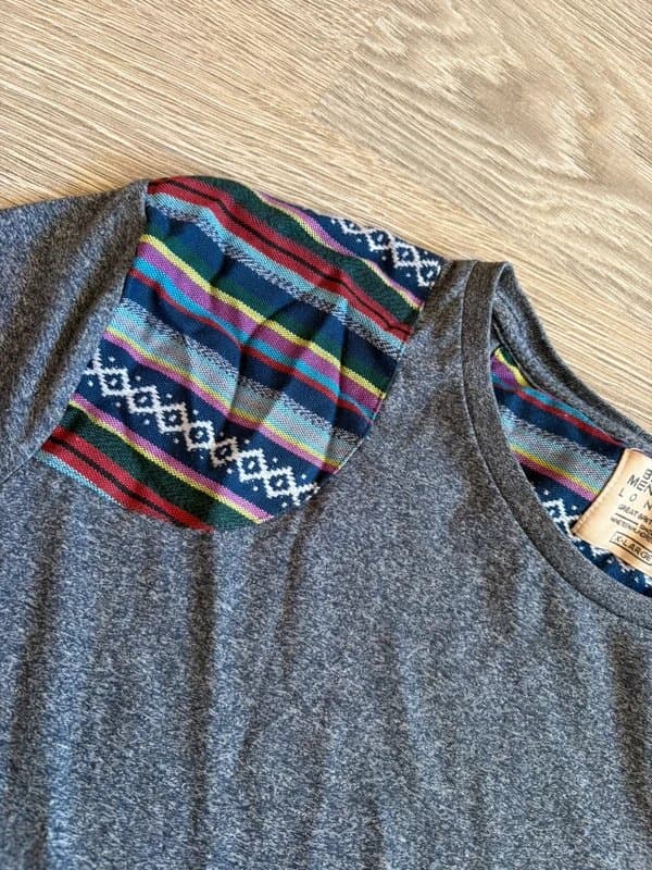 Burton Burton Menswear London y2k XL Grey T-Shirt Multicolour Aztec Shoulder Panel unique