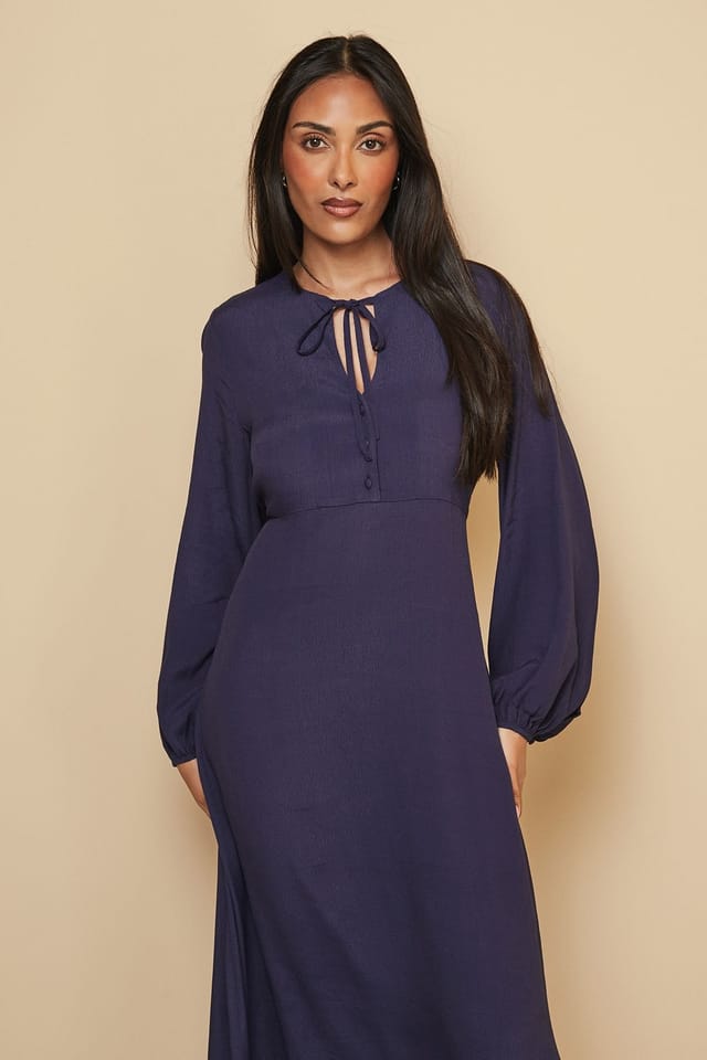 Wallis Wallis Women's Petite Viscose Tie Front Midi Dress in Navy - 2