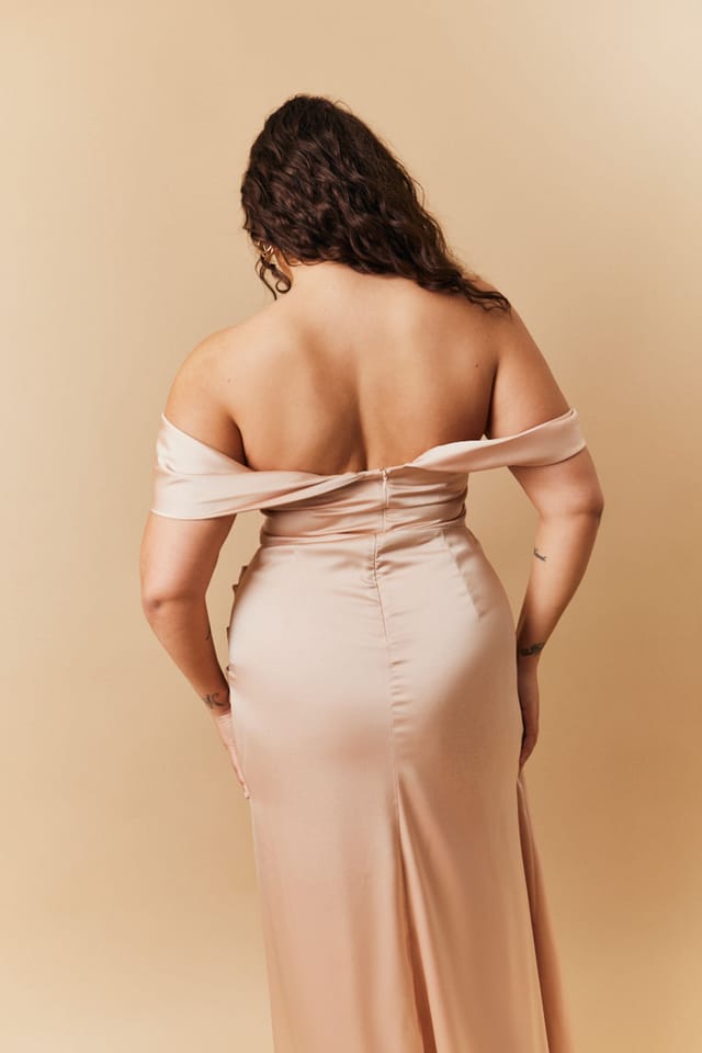 In The Style In The Style Women's Satin Bardot Ruched Maxi Dress in Beige - 3