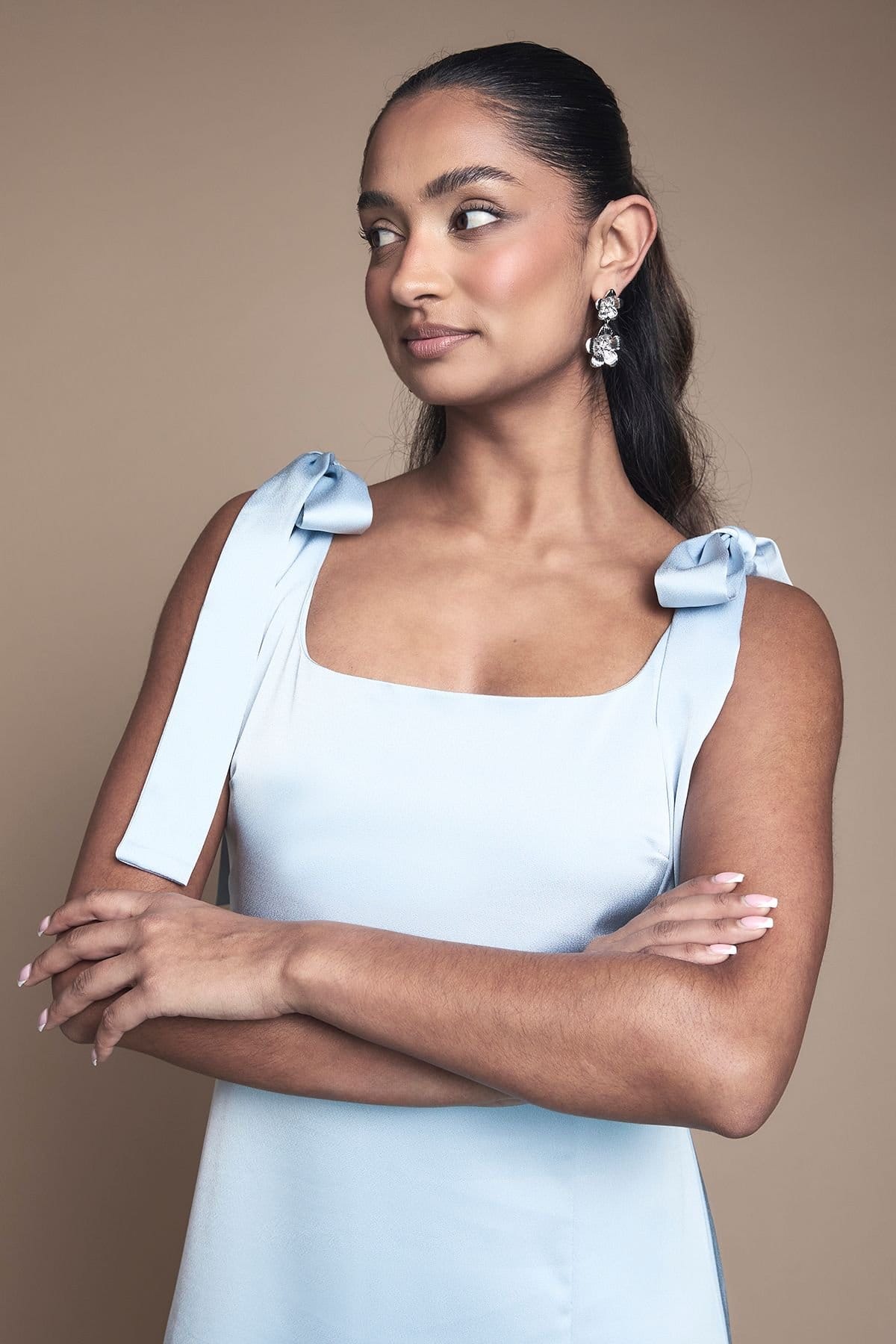 Oasis Oasis Women's Satin Tie Shoulder Midi Bridesmaid Dress in Light Blue - 4