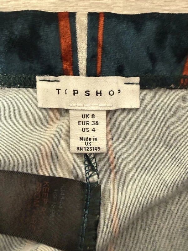 Topshop Ladies topshop retro style stripped velvet multi coloured trousers size Uk 8 W26
