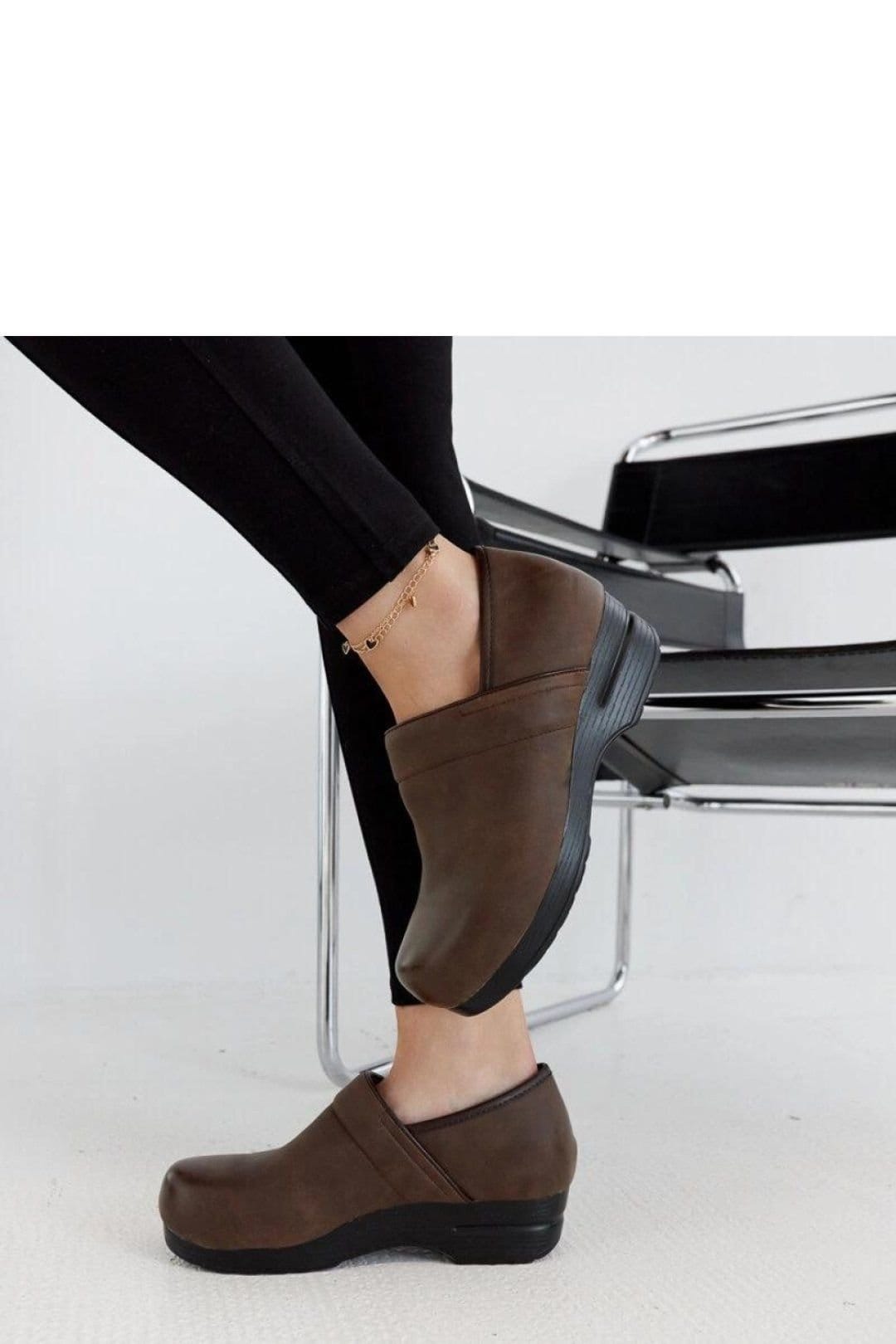 Love Lace Love Lace Women's Comfort Low Profile Platform Slip On Faux Round Toe Shoes in Brown - 4