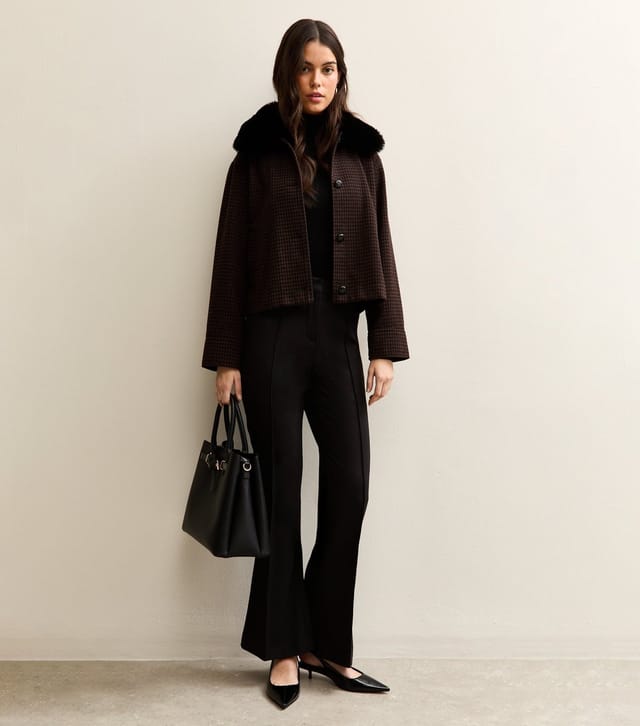 New Look Women's Black Mid Waist Flared Trousers New Look - 2