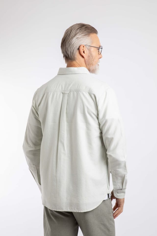 Weird Fish Weird Fish Men's Benedict Button Down Oxford Shirt in Pale Green - 3