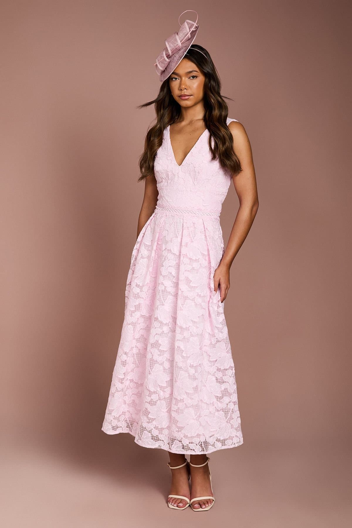 Coast Coast Women's V Neck Organza Lace Full Skirted Midi Dress in Lilac