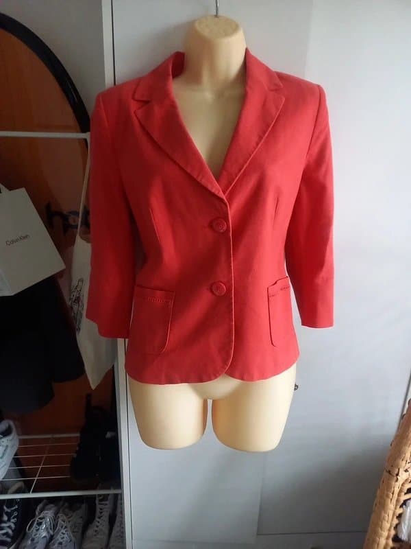 Bhs Just dropped! 'BHS' coral colour classic blazer