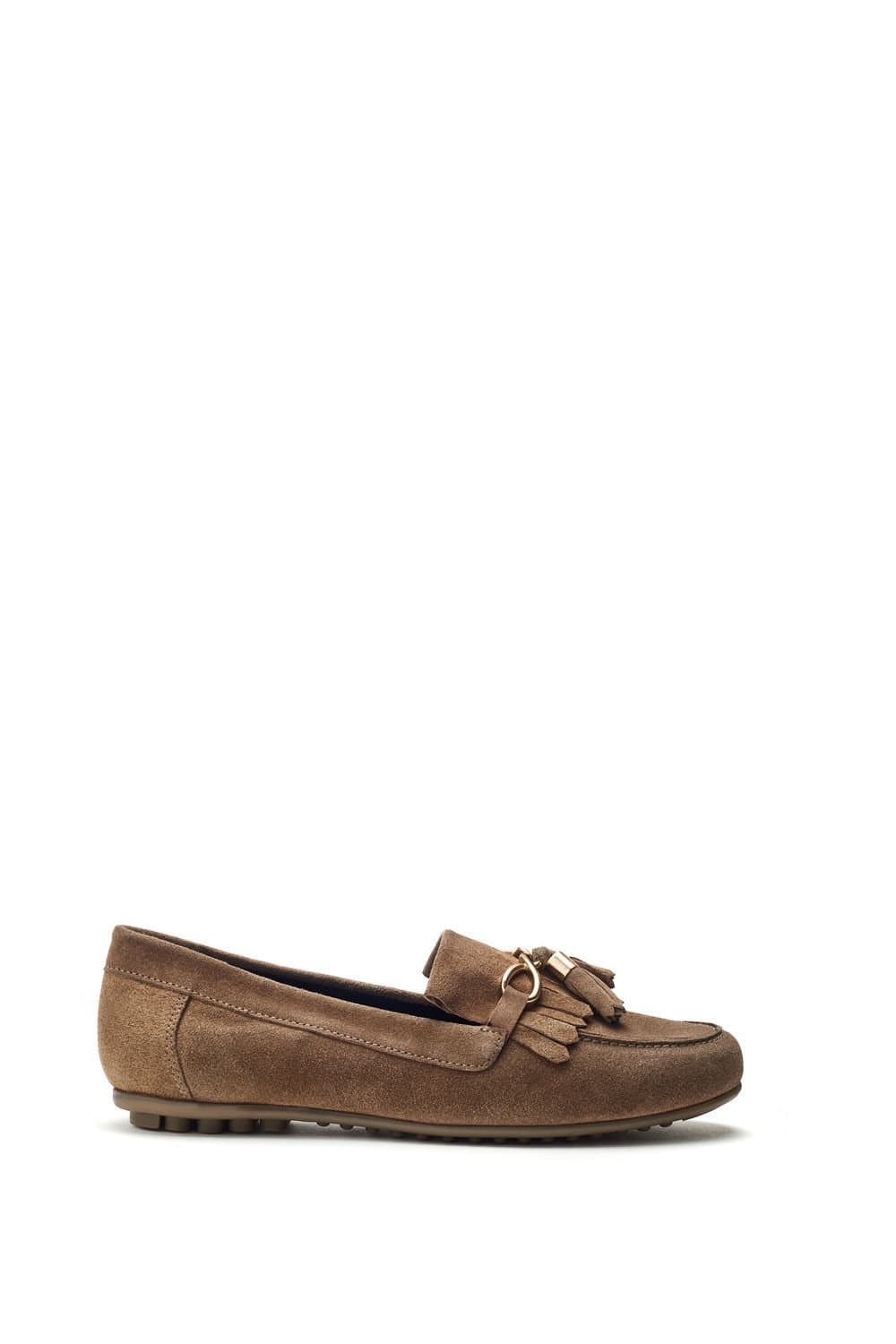 Moda In Pelle Moda In Pelle Women's 'Essana' Suede Loafers in Beige