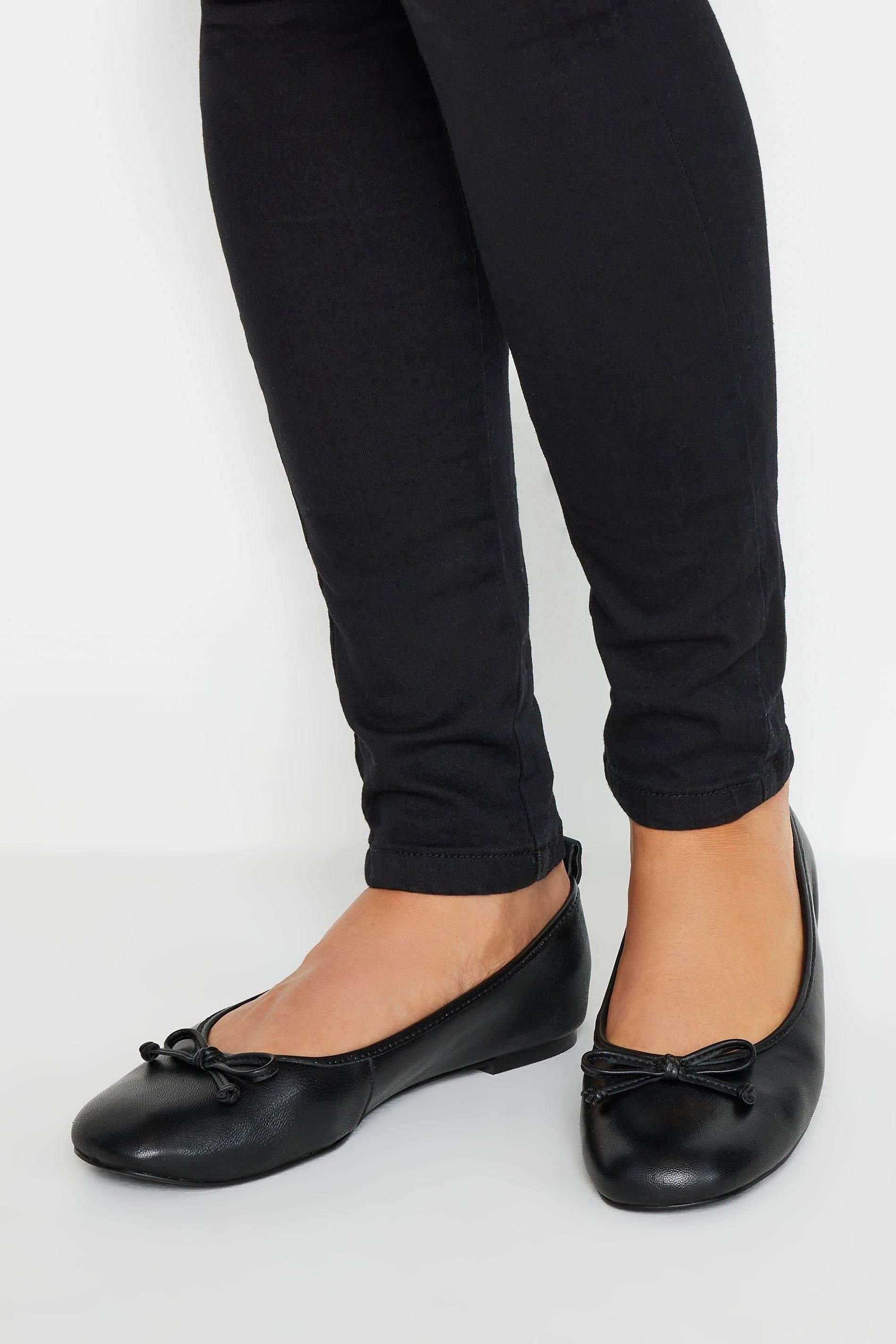 Long Tall Sally Long Tall Sally Women's Leather Ballerina Pumps in Black