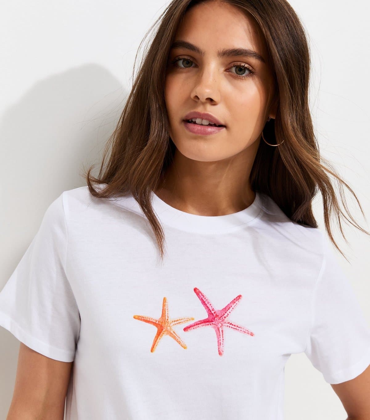 New Look Women's White Cotton Starfish Print Relaxed T-Shirt New Look