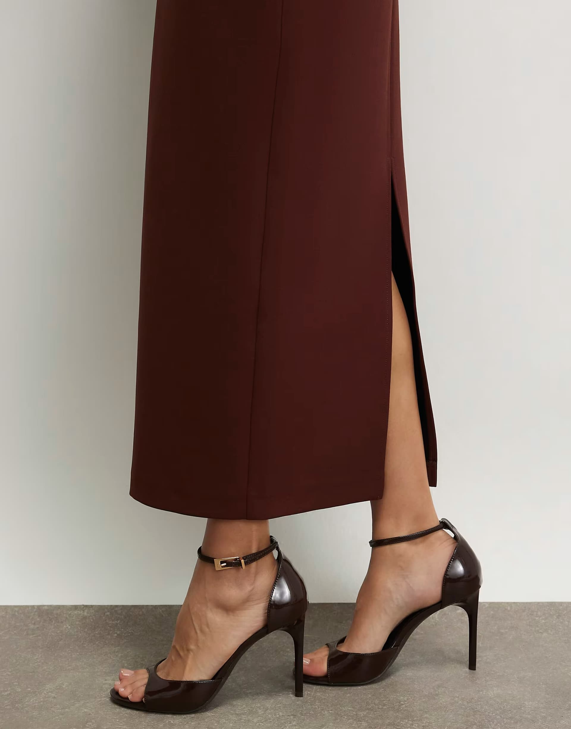 ASOS River Island Closed back heels in brown - dark