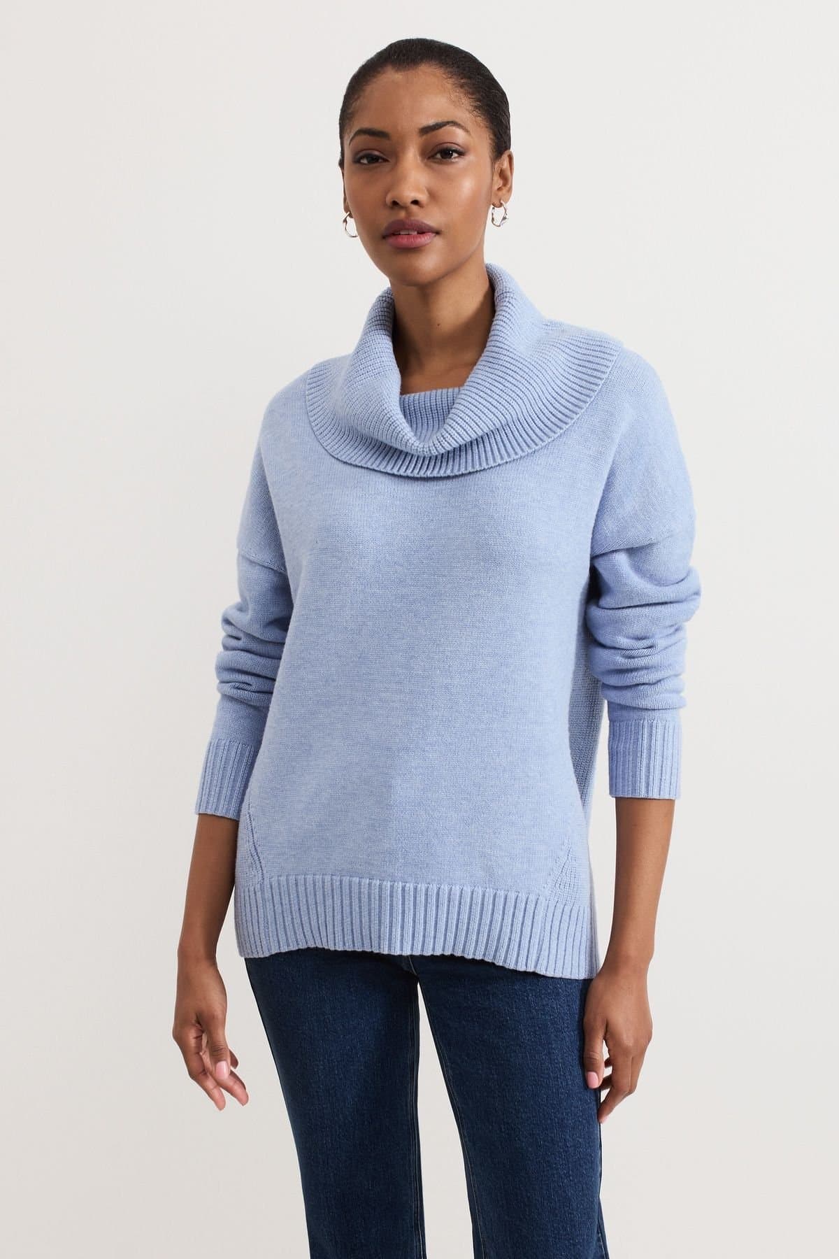 Phase Eight Phase Eight Women's Dara Chunky Jumper in Baby Blue