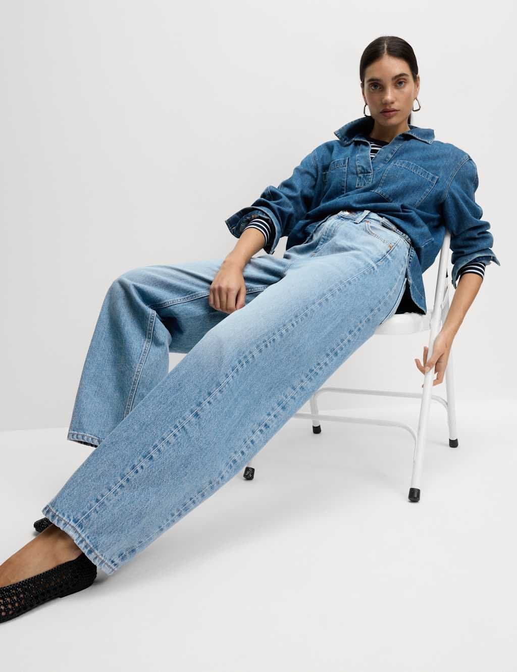 Marks & Spencer M&S Mid Rise Barrel Jeans Light Indigo