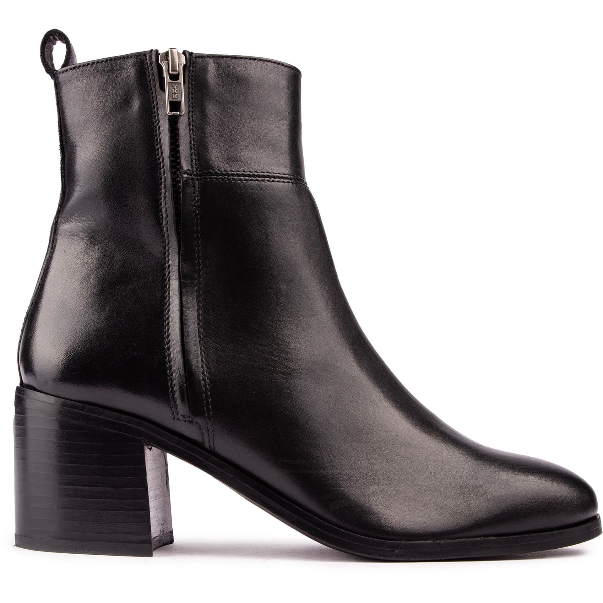 SOLE SOLE Women's Greer Zip Boots in Black