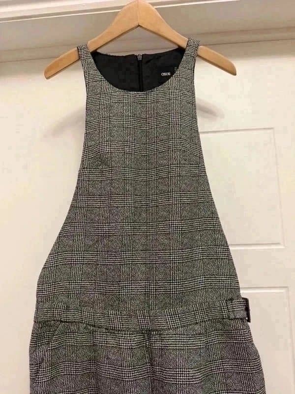 ASOS ASOS black check dungaree jumpsuit size 4 6 8
