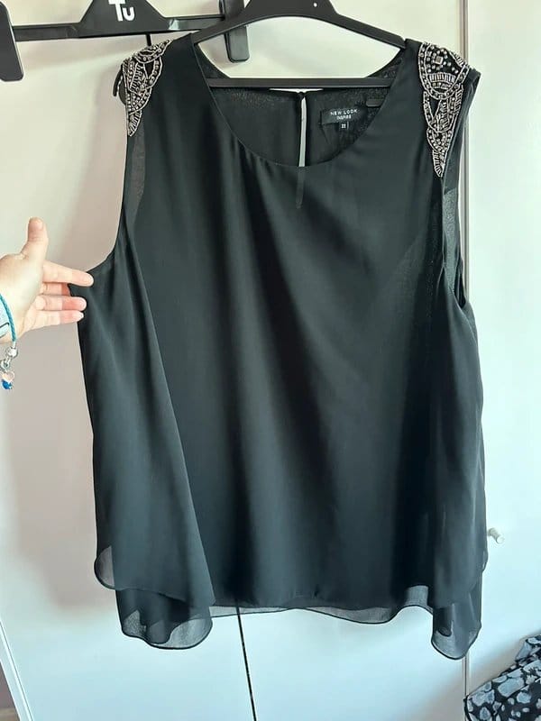 New Look Black Chiffon Sleeveless Top Size 22