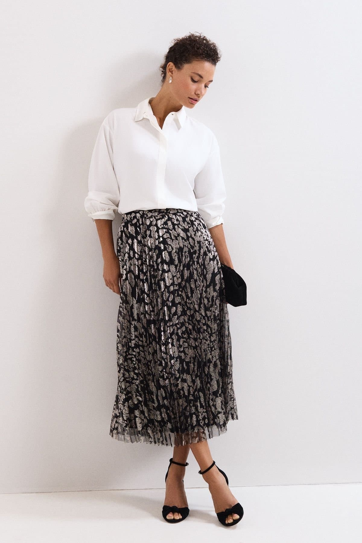 Phase Eight Phase Eight Women's Edie Pleated Skirt in Black