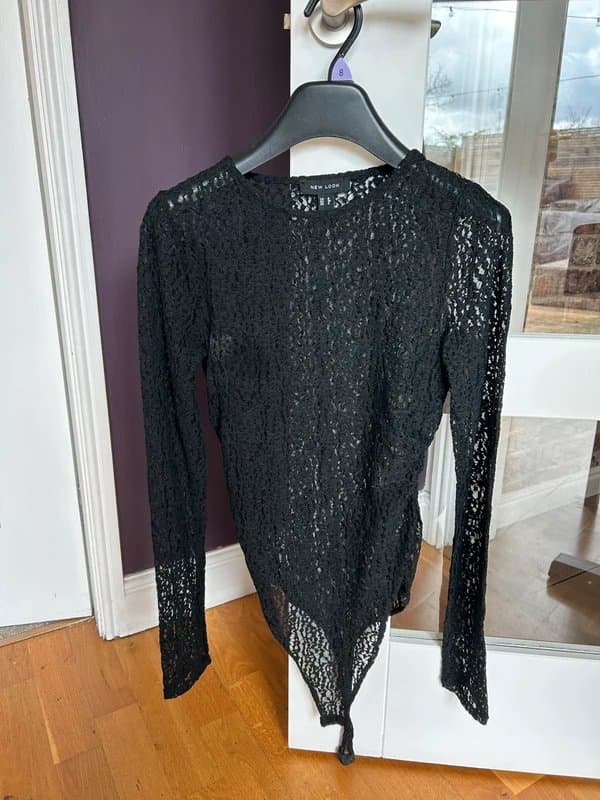 New Look Black lace body size 8